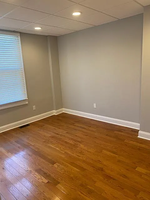 33 Harding Rd — Photo 4