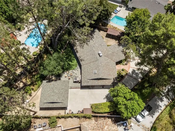 901 Laguna Rd, Fullerton, CA 92835