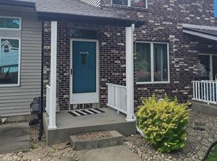 2107 Cambridge Dr APT B, Goshen, IN 46528