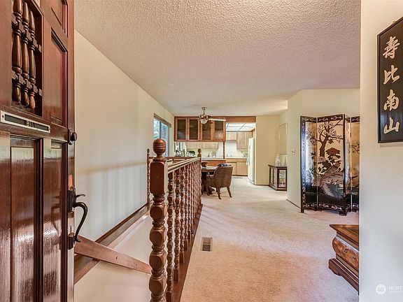 3rd image of 10610 Glen Acres Dr S #632