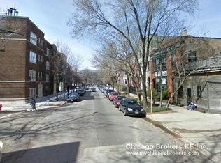 706 W Belden Ave, Chicago, IL 60614