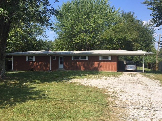 1st image of 324 Eastview Dr