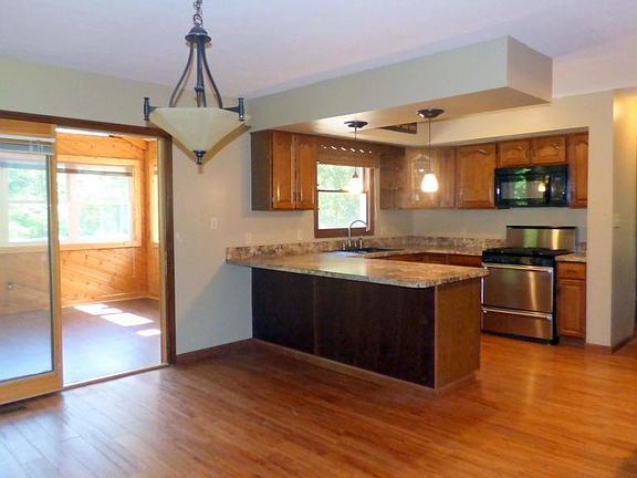 2nd image of 30316 Pokagon Hwy