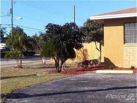 2nd image of 1718 Barton Ct #1718