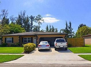 11098 Delta Cir, Boca Raton, FL 33428