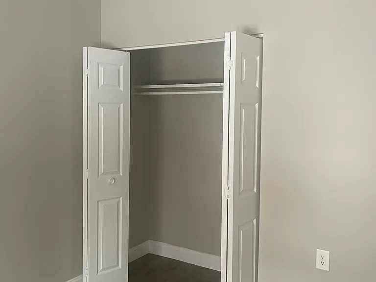 629 Highland Ave #5 — Photo 11