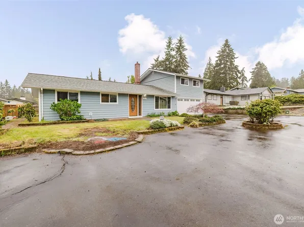 3875 NE Pinecone Drive, Bremerton, WA 98310