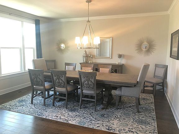 Formal dining room