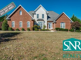 488 Oakland Dr, Sparta, TN 38583