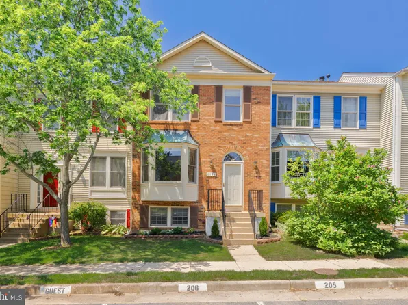 6110 Joust Ln, Alexandria, VA 22315