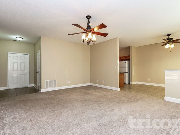 3rd image of 1892 Harvest Meadow Dr