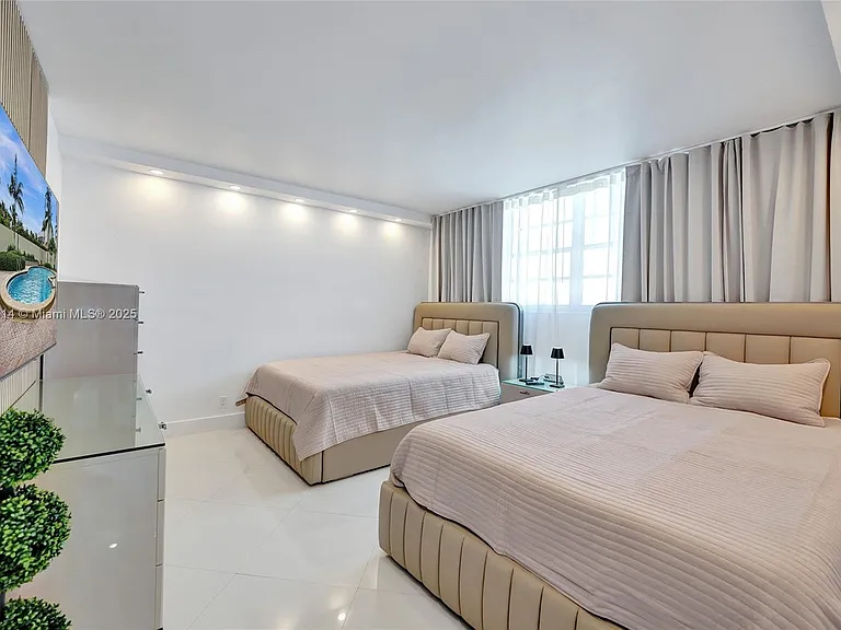4001 S Ocean Dr #16P — Photo 33