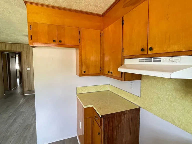 1705 Windover Rd — Photo 15