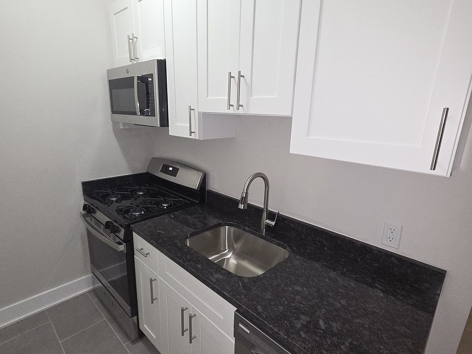 1st image of 1865 Kennedy Blvd #5