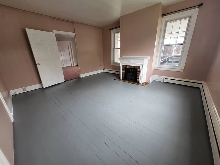 6 S Washington St #1 — Photo 9