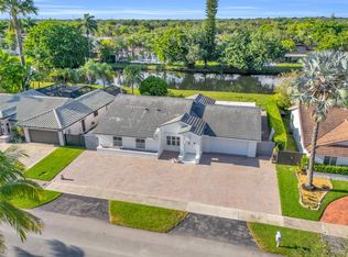 8520 SW 83rd St, Miami, FL 33143