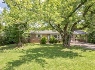 457 Brooks Rd, Reidsville, NC 27320