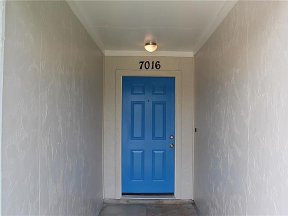 2nd image of 7016 Southampton Dr