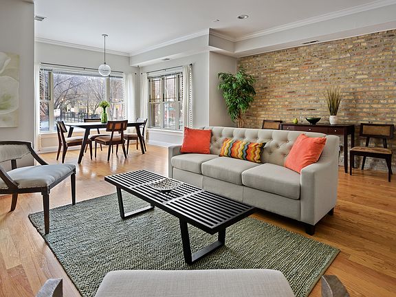 2nd image of 4455 N Magnolia Ave APT 1