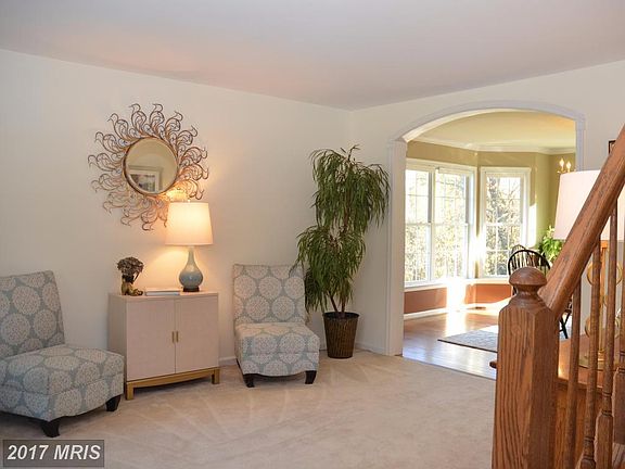 4th image of 1223 Hickory Brook Ct