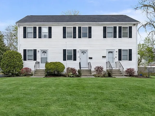 35 Colonel Bell Dr #35, Brockton, MA 02301