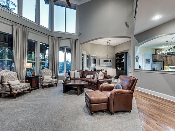 2nd image of 2624 Queen Elaine Dr