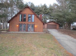 112 Stanford Way NE, Poplar Grove, IL 61065