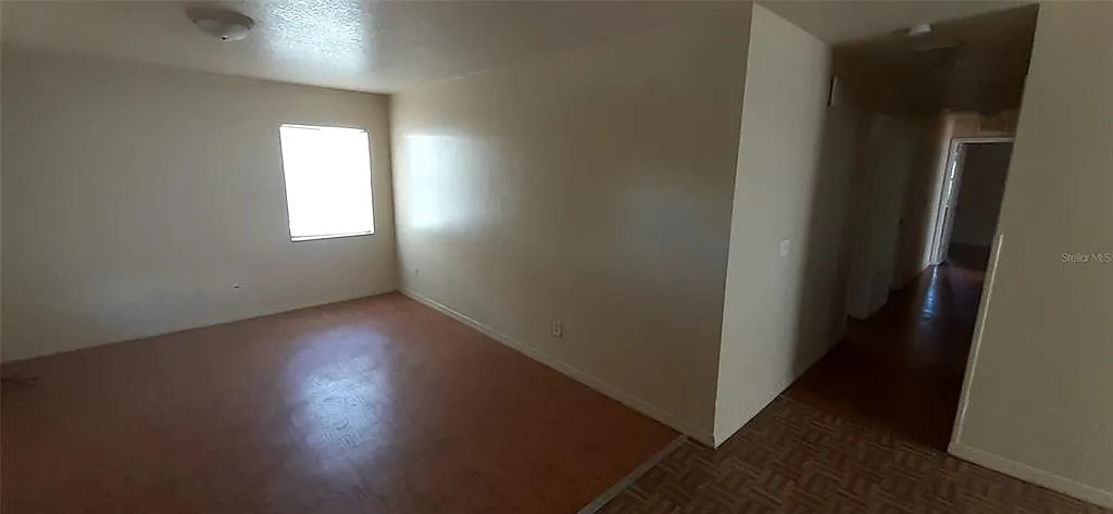 4 bed, 2.0 bath, 1500 sqft, $1,995 — Photo 4