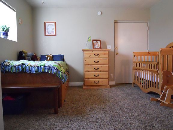 5th image of 580 E Vine St APT 1A