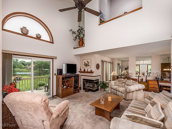 4th image of 7923 Stewart Dr