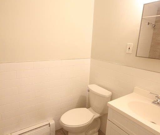 3rd image of 2 Morgan Ave #1ER