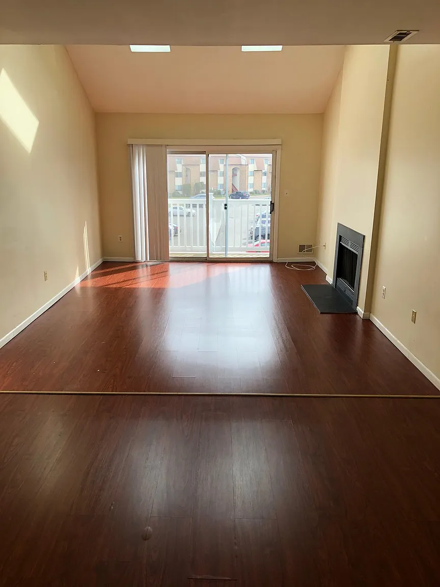 1205 Jesse Way photo 1