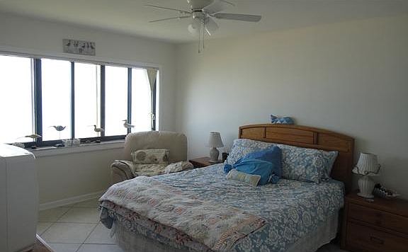 3rd image of 4250 N Highway A1a #605