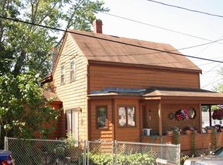 9 Morton St, Lowell, MA 01852