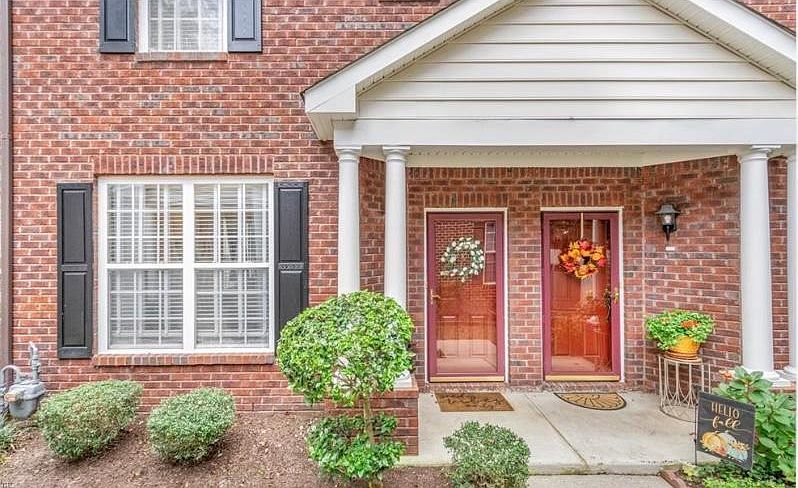 1st image of 5857 Baynebridge Dr #5857