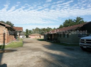 3317 Omaha Ave, Nederland, TX 77627