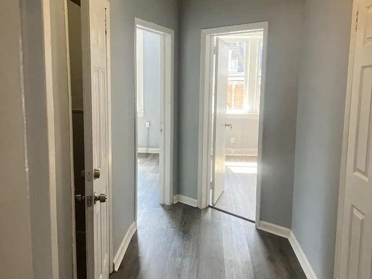 291 Tremont Ave — Photo 7