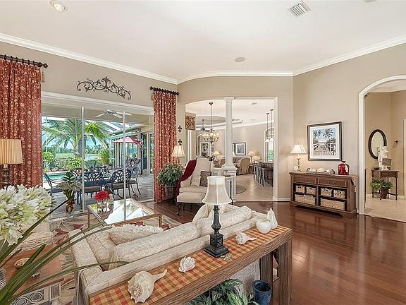 4th image of 1039 GROUSE WAY