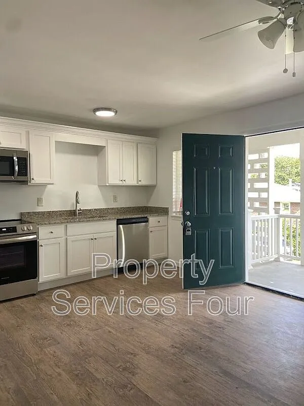 1 bed, 1.0 bath, 500 sqft, $1,250 — Photo 2