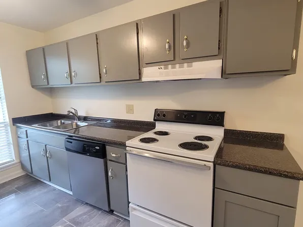 10430 Jefferson Hwy APT F, Baton Rouge, LA 70809