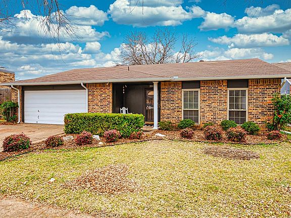 3rd image of 2307 Pennington Dr