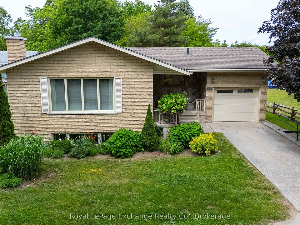 1st image of 579 Peirson Ave