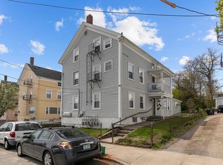19 Clement Street, Tiverton, RI 02878