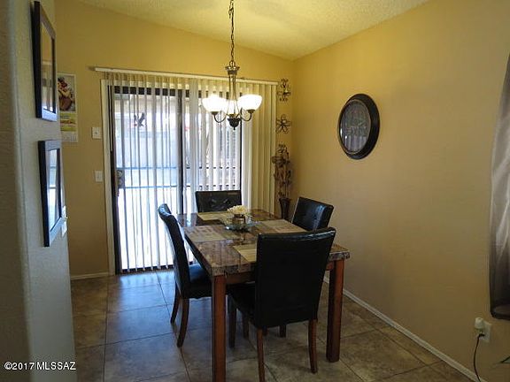 2nd image of 1633 W Mulholland Ct