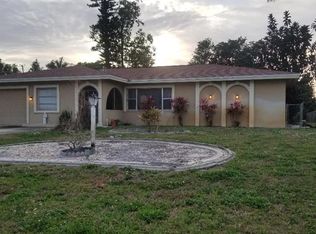 2133 44th Ter SW, Naples, FL 34116