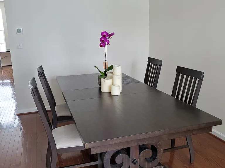 340 Redclover Ln — Photo 7