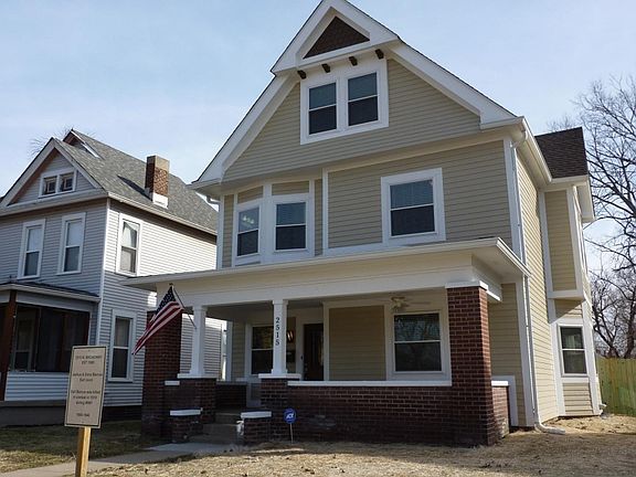 2nd image of 2515 Broadway St