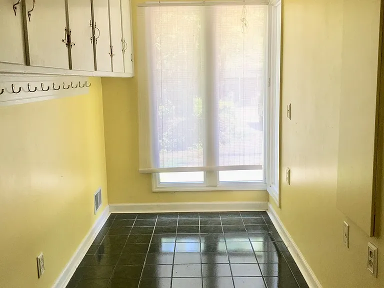 3650 Deerfield Dr — Photo 23