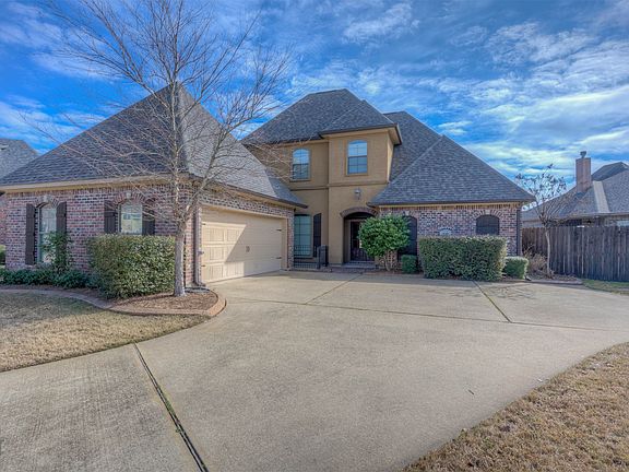 2nd image of 520 Falling Water Cir