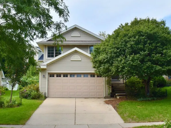 2338 Quartz Ln, Madison, WI 53719